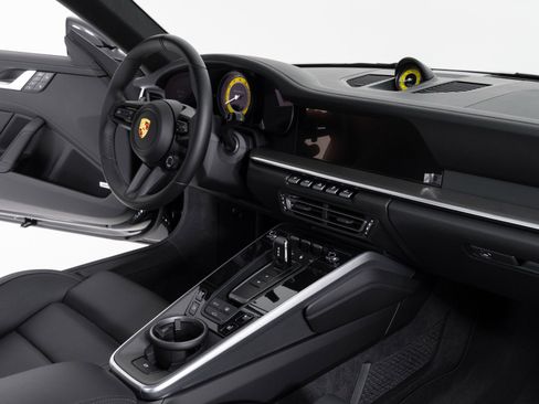 Used 2024 Porsche 911 Turbo S image 31