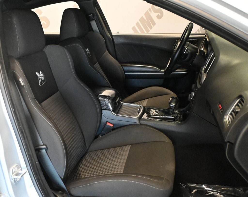 Used 2020 Dodge Charger Scat Pack RWD image 16