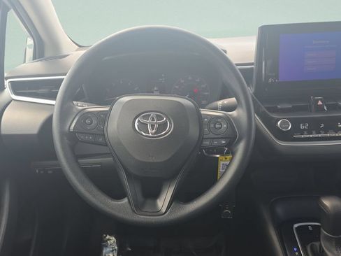 Used 2024 Toyota Corolla LE FWD image 12