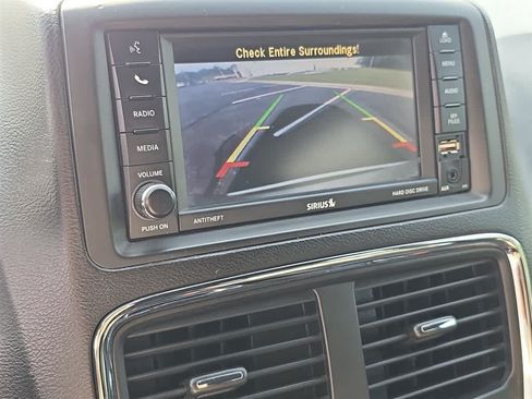 Used 2017 Dodge Grand Caravan GT FWD image 20