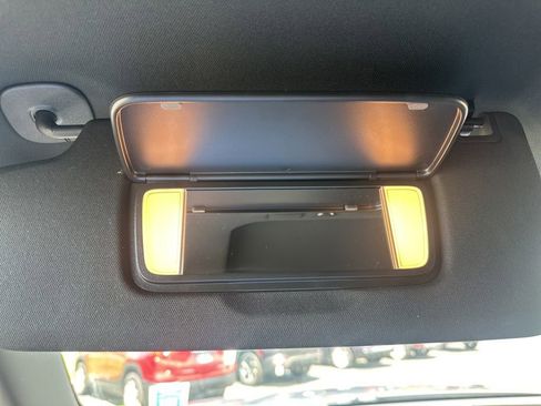 Used 2022 Chevrolet Tahoe High Country AWD/4WD image 28