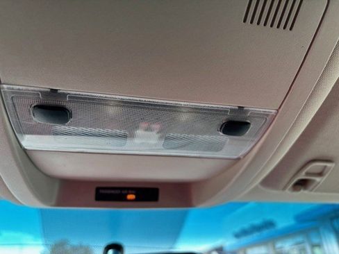 Used 2010 Chevrolet Silverado 2500 W/T image 10