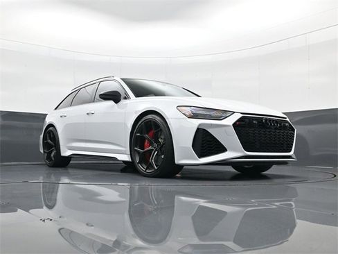 Used 2024 Audi RS 6 performance w/ Matte Carbon Package image 23