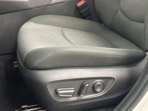 Used 2024 Toyota RAV4 XLE image 16