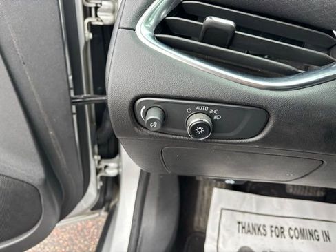 Used 2021 Chevrolet Malibu LT w/ Sport Edition image 9