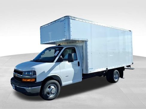 New 2025 Chevrolet Express 3500 w/ Power Convenience Package RWD image 7