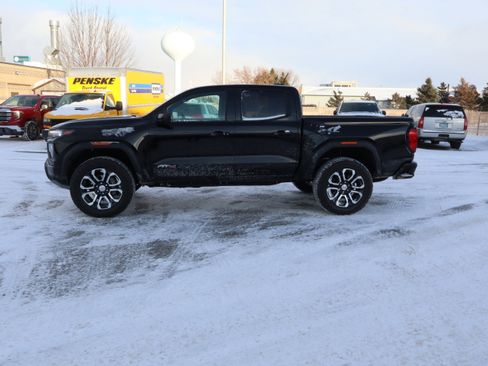 Certified 2024 GMC Canyon AT4 w/ AT4 Premium Package image 5