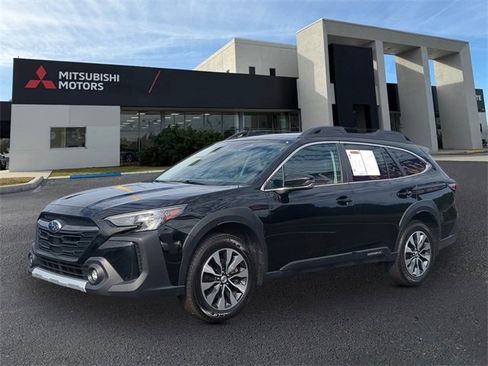 Used 2024 Subaru Outback Limited image 1