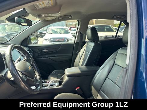Used 2022 Chevrolet Equinox Premier FWD image 11