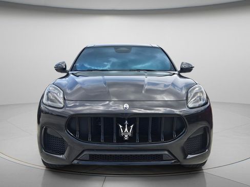 Used 2023 Maserati Grecale Modena AWD/4WD image 3