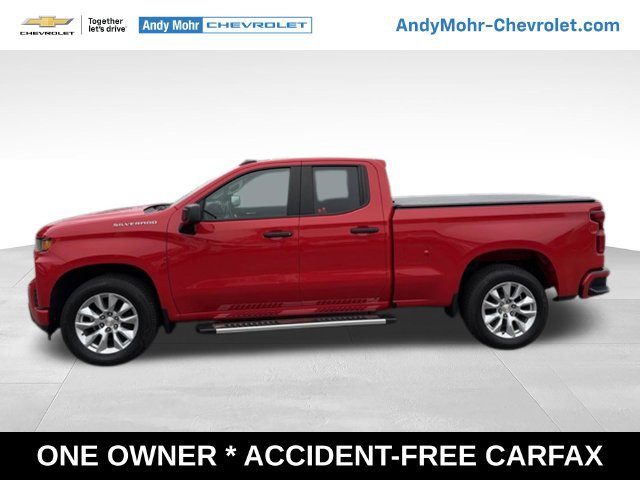 Used 2019 Chevrolet Silverado 1500 Custom w/ Custom Value Package RWD image 2