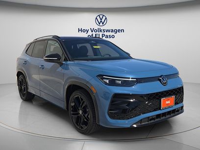New 2026 Volkswagen Tiguan SE R-Line