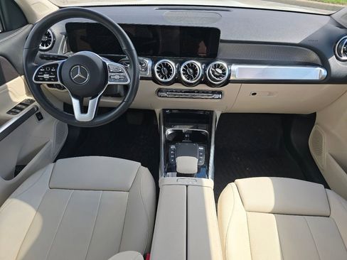 Certified 2023 Mercedes-Benz GLB 250 4MATIC image 23