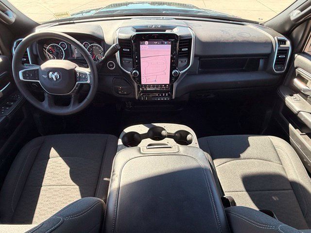 Used 2025 RAM 2500 Big Horn AWD/4WD image 13