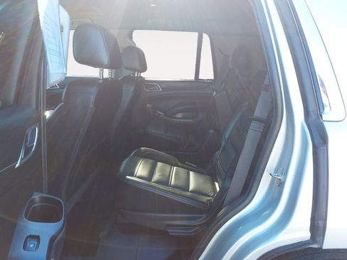 Used 2017 GMC Yukon Denali AWD/4WD image 13
