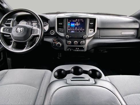 Used 2024 RAM 2500 Big Horn AWD/4WD image 15