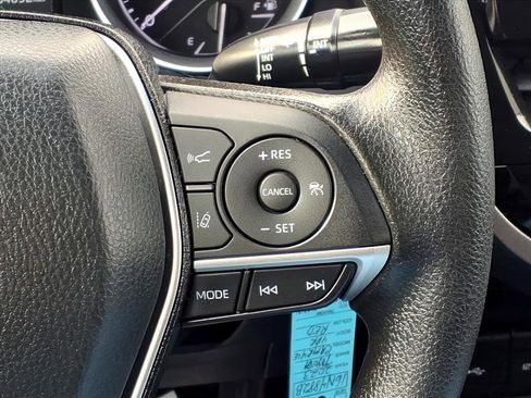 Used 2023 Toyota Camry LE image 23