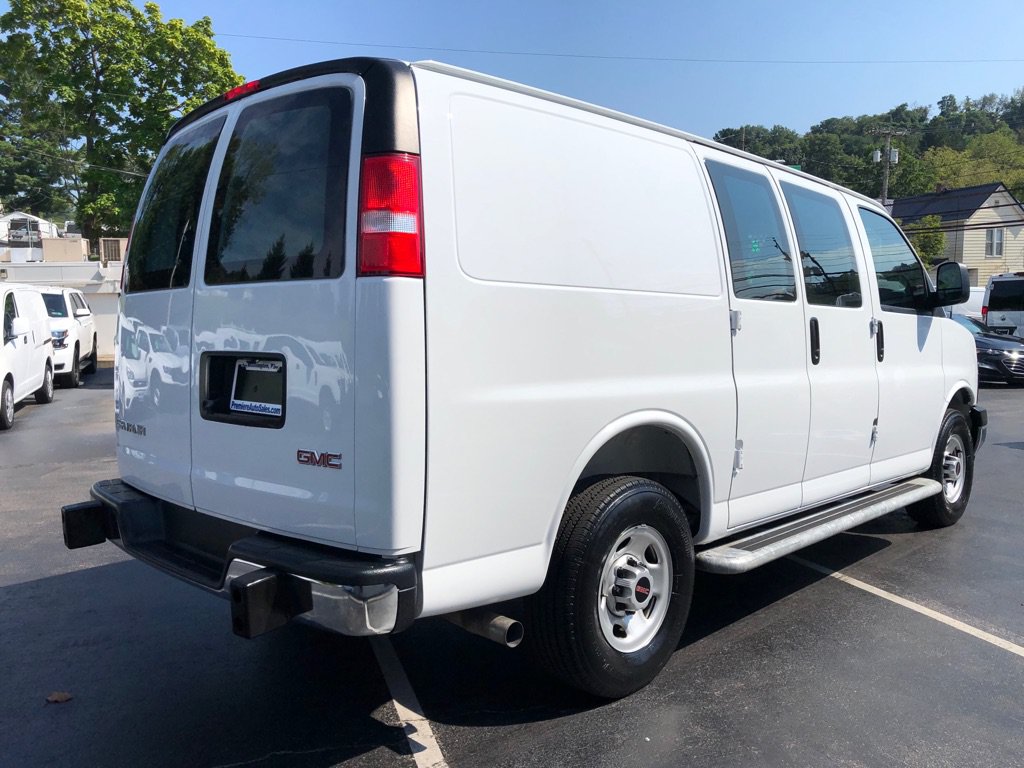 Used 2025 GMC Savana 2500 w/ Driver Convenience Package RWD image 6