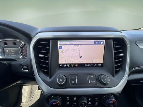 Certified 2023 GMC Acadia SLT w/ Trailering Package image 14