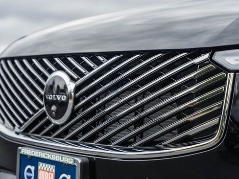 New 2026 Volvo XC90 B6 Ultra image 12