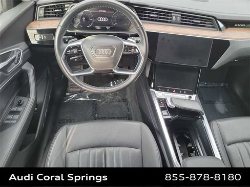 Used 2019 Audi e-tron Premium Plus image 18