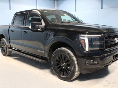 New 2025 Ford F150 Lariat w/ Equipment Group 502A High