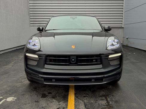 Certified 2026 Porsche Macan GTS AWD/4WD image 4