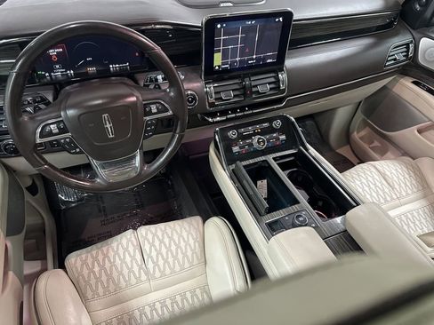 Used 2019 Lincoln Navigator L Black Label w/ Cargo Package image 12