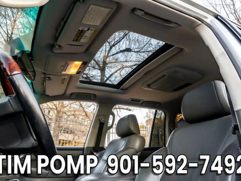 Used 2009 Lexus LX 570 LX 570 Sport Utility 4D image 12