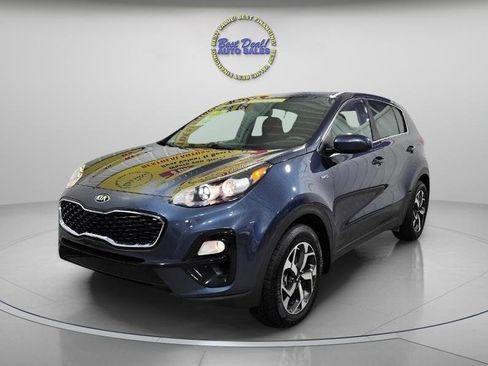 Used 2020 Kia Sportage LX image 1