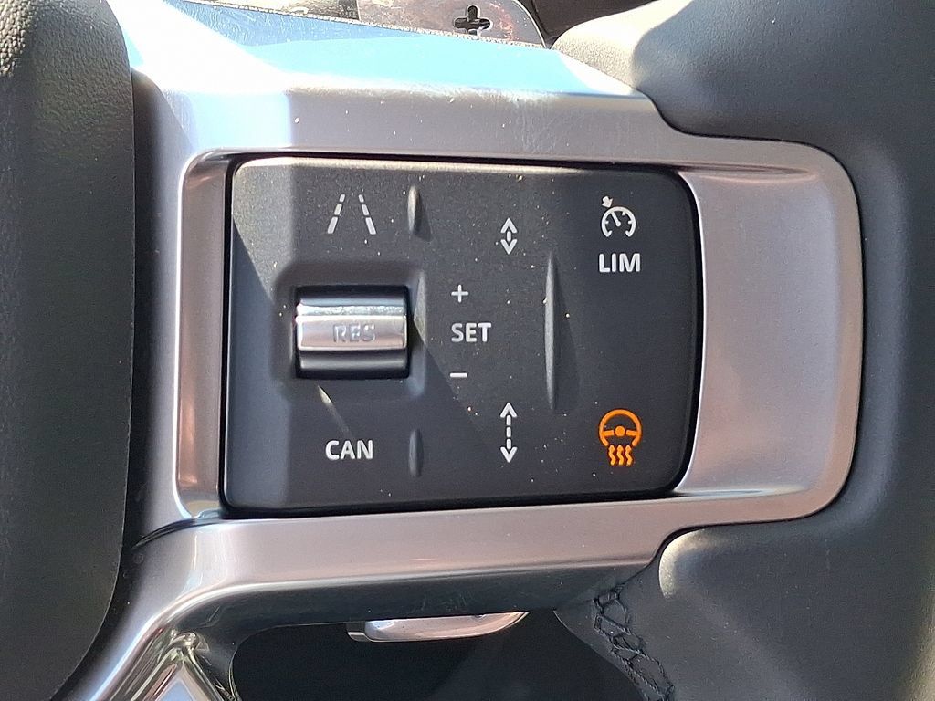 Certified 2026 Land Rover Discovery S AWD/4WD image 17