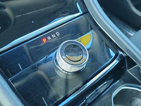 Used 2023 Jeep Grand Cherokee L Laredo RWD image 32