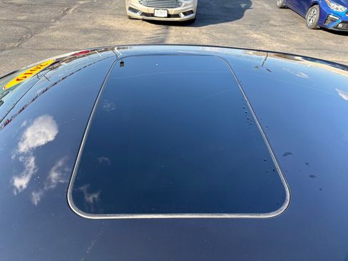 Used 2019 Ford Fusion Titanium image 8