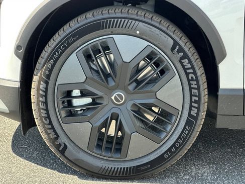 New 2026 Volvo EX30 Cross Country Ultra w/ Protection Package Premier AWD/4WD image 23