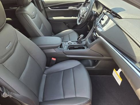 New 2026 Cadillac XT5 Premium Luxury w/ Driver Assist Package FWD image 10