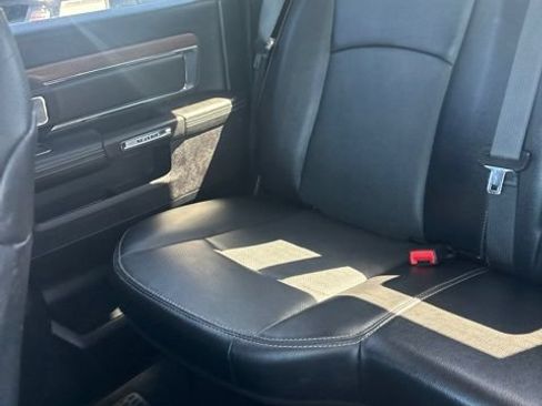 Used 2017 RAM 1500 Laramie w/ Convenience Group AWD/4WD image 25