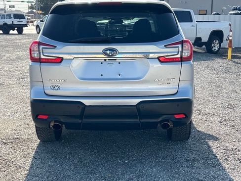 Used 2024 Subaru Ascent Limited AWD/4WD image 4