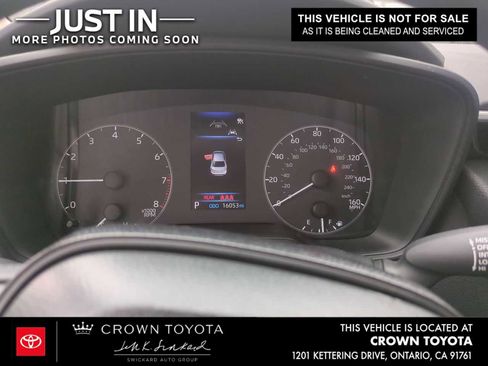 Used 2025 Toyota Corolla LE image 5