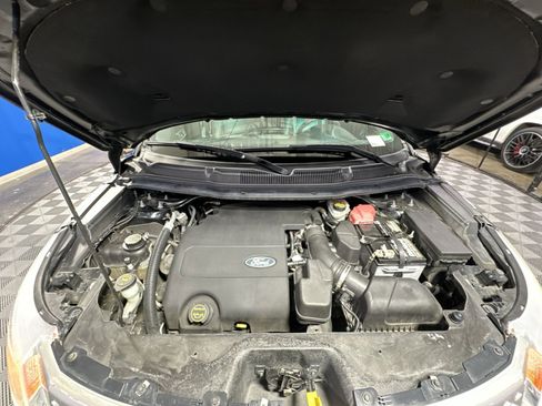 Used 2015 Ford Explorer XLT w/ Equipment Group 202B image 38