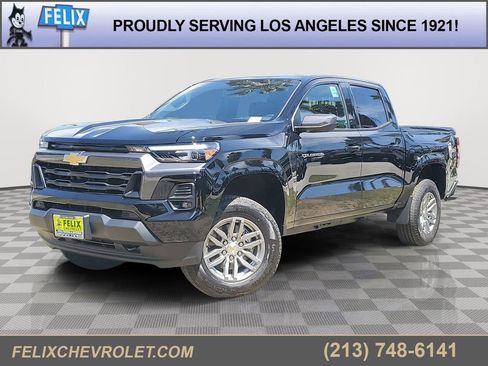 New 2026 Chevrolet Colorado LT w/ LT Convenience Package AWD/4WD image 1