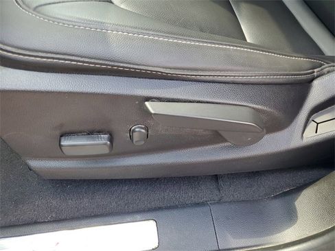 Used 2021 Chevrolet Colorado ZR2 image 7