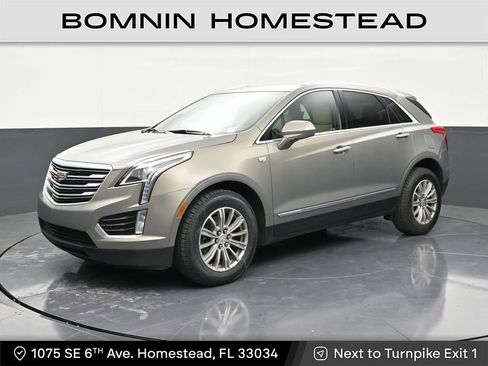 Used 2019 Cadillac XT5 Luxury FWD image 1