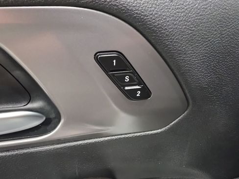 Used 2026 Chrysler Pacifica Select FWD image 19