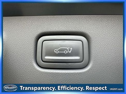 Used 2025 Hyundai Kona Limited AWD/4WD image 11