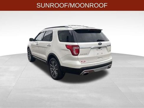 Used 2017 Ford Explorer Platinum image 5