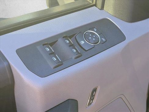 Used 2020 Ford F250 XL w/ STX Appearance Package image 11