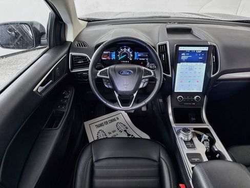 Certified 2023 Ford Edge SEL w/ Convenience Package AWD/4WD image 4