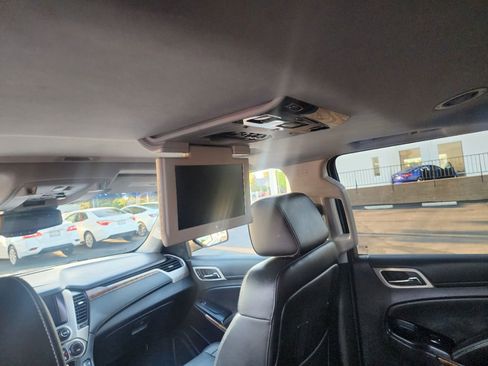 Used 2015 GMC Yukon XL Denali w/ Touring Package image 12