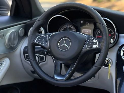Used 2017 Mercedes-Benz C 300 4MATIC Cabriolet image 31