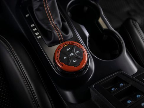 Used 2024 Ford Bronco Raptor AWD/4WD image 32